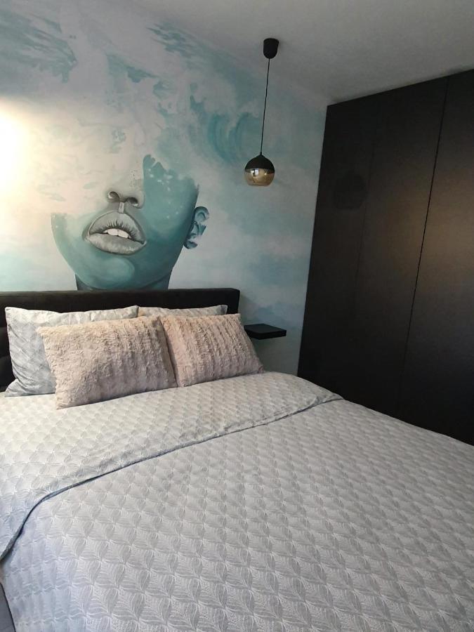 Discret Home Luxury Floreşti Kültér fotó