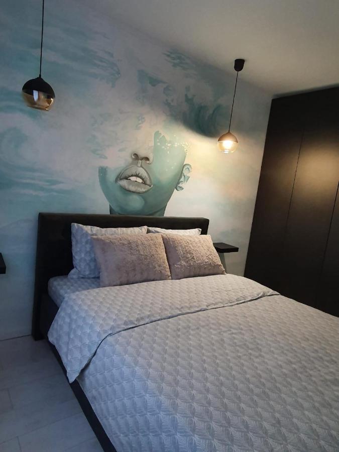 Discret Home Luxury Floreşti Kültér fotó