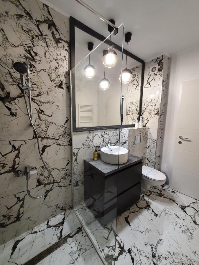 Discret Home Luxury Floreşti Kültér fotó