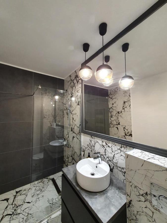 Discret Home Luxury Floreşti Kültér fotó